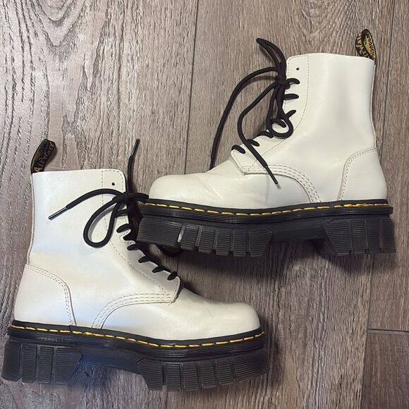 Dr Martens Audrick Nappa Leather Lux Platform Ankle Combat Boot Cobblestone Grey - Picture 4 of 8